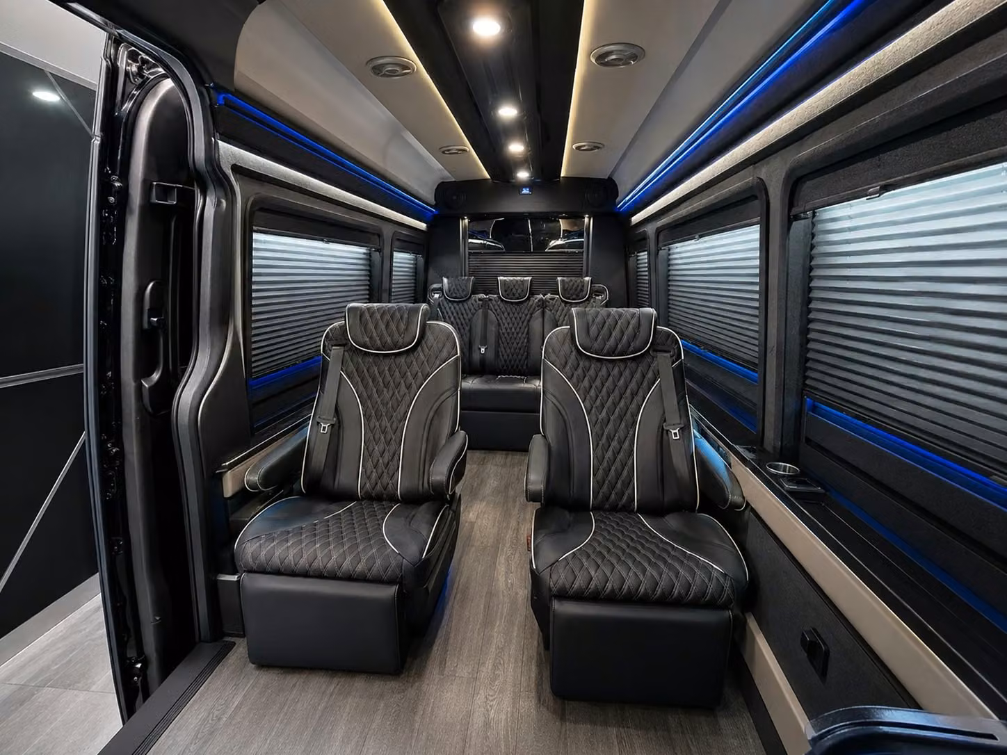 charterbusontario com is ready to handle multi day airport shuttle programs around ont